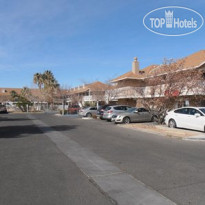 Clarion Inn Ridgecrest Парковка отеля