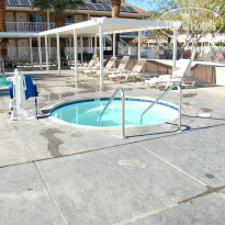 Clarion Inn Ridgecrest Бассейн