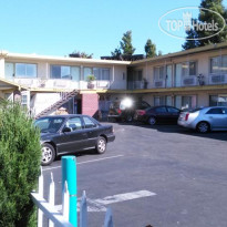 Highlander Motel 