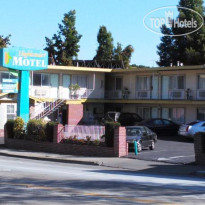Highlander Motel 