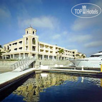 Balboa Bay Resort 