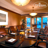 Balboa Bay Resort