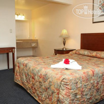 Monterey Oceanside Inn 