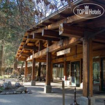 Yosemite Lodge at the Falls