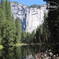 Yosemite Lodge at the Falls