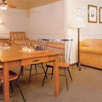Yosemite Lodge at the Falls