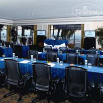 Hilton Waterfront Beach Resort 