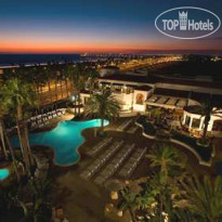 Hilton Waterfront Beach Resort 