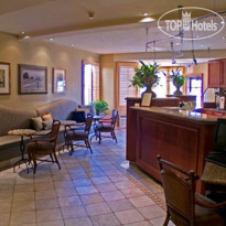 Laguna Brisas Spa Hotel