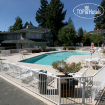 Best Western Plus Timber Cove Lodge Marina Resort 