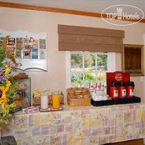 Deer Haven Inn & Suites 