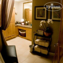 Dolphin Bay Resort & Spa