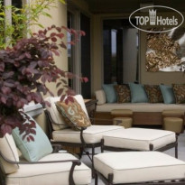 Dolphin Bay Resort & Spa
