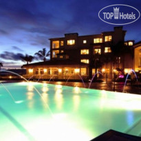 Dolphin Bay Resort & Spa