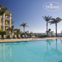 Dolphin Bay Resort & Spa