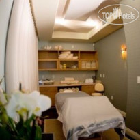 Dolphin Bay Resort & Spa