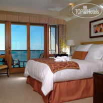 Dolphin Bay Resort & Spa