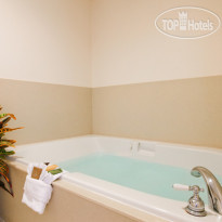 Cortona Inn & Suites Anaheim Resort