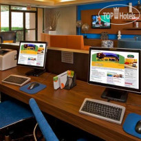 Courtyard Palm Desert 