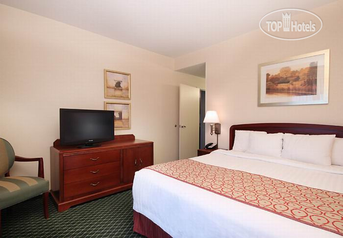New photos from tourists Courtyard Roseville Galleria Mall Creekside Ridge Drive 3*