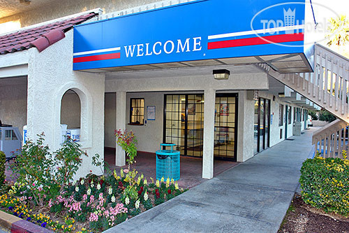 Hotel photo Motel 6 Barstow 2*