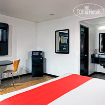 Motel 6 Newport Beach  