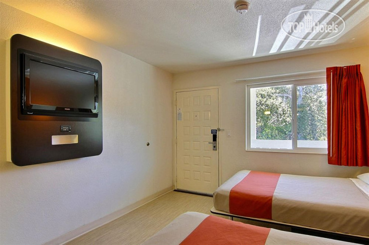 New photos from tourists Motel 6 Santa Barbara-Carpinteria South 2*