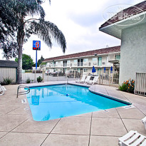 Motel 6 Ontario Airport 