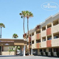 Comfort Suites Huntington Beach Отель