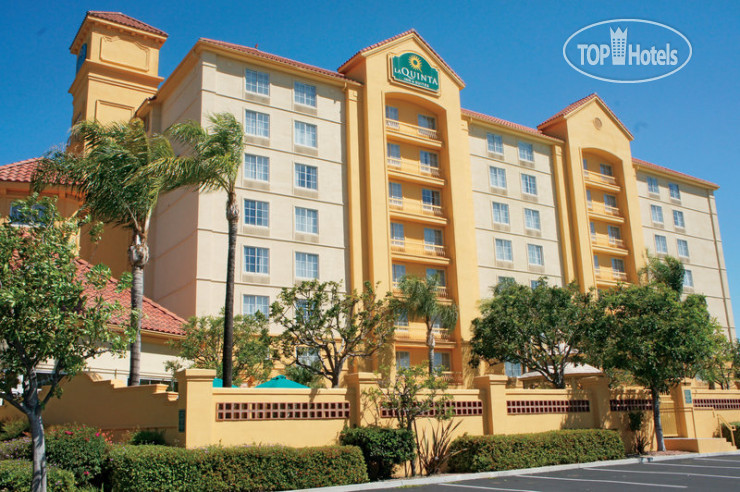 Hotelier's photos La Quinta Inn & Suites Ontario Airport 3*