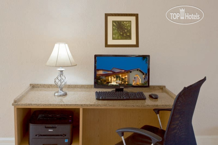 New photos from tourists La Quinta Inn & Suites Clearwater Airport 3*