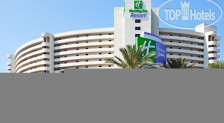 Holiday Inn Panama City Beach 3*