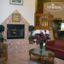 Quality Suites Airport 