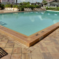 Best Western Plus Aku Tiki Inn 