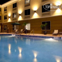 Holiday Inn Express Jacksonville Beach 