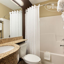 Microtel Inn & Suites by Wyndham Jacksonville Airport 