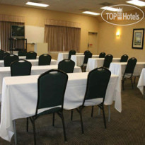 Travelodge Inn & Suites Jacksonville Airport 