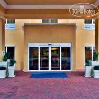 Holiday Inn Express Hotel & Suites Largo-Clearwater