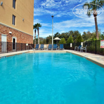 Holiday Inn Express Hotel & Suites Largo-Clearwater