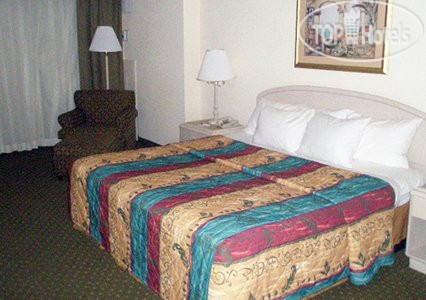 New photos from tourists Clarion Hotel Deland 2*