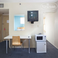Leamington Hotel-Downtown