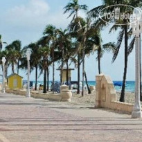 Blue Wave Hollywood Beach 