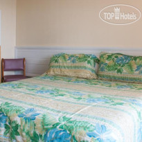 Coastal Waters Inn Номер