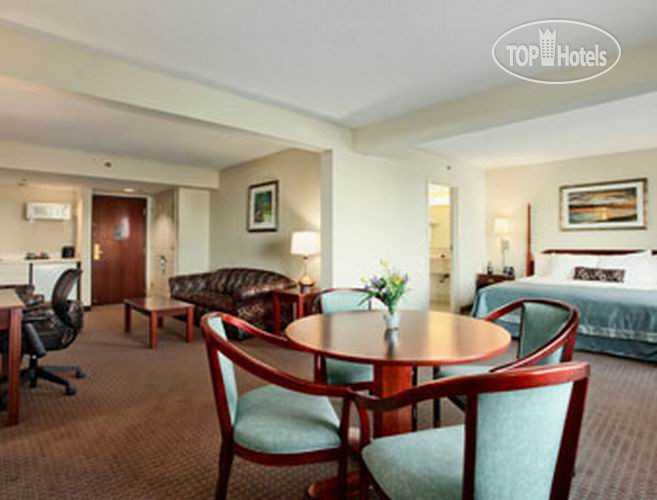 New photos from tourists La Quinta Inn and Suites Clearwater South 3*