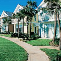 ResortQuest Rentals at Nantucket Rainbow Cottages 