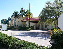Hotel photo La Quinta Inn & Suites Sanibel Gateway 3*