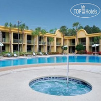 Clarion Hotel Airport Conference Center 