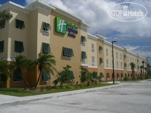 New photos from tourists Holiday Inn Express & Suites Marathon 2*