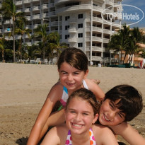Beachcomber Resort & Villas