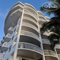 Beachcomber Resort & Villas